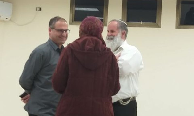 מרכז האיחוד הלאומי. מעוניינים בהובלה