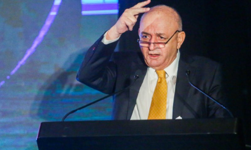 תשובה. כאב ראש נוסף [צילום: פלאש 90]