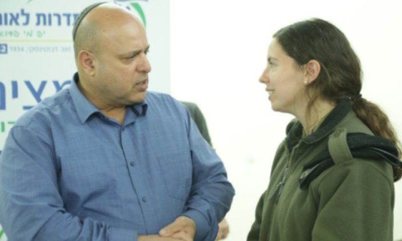 שלם. "מכבדים את קדושת השבת" [צילום: אתר הסתדרות לאומית]
