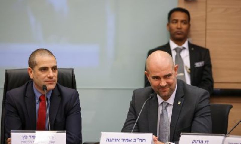 אמיר אוחנה ואופיר כץ [צילום: נועם מושקוביץ/דוברות הכנסת]