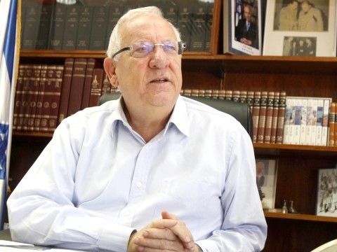 ריבלין. האם יאסור את כניסת השתדלנים לדיונים? [צילום: פלאש 90]