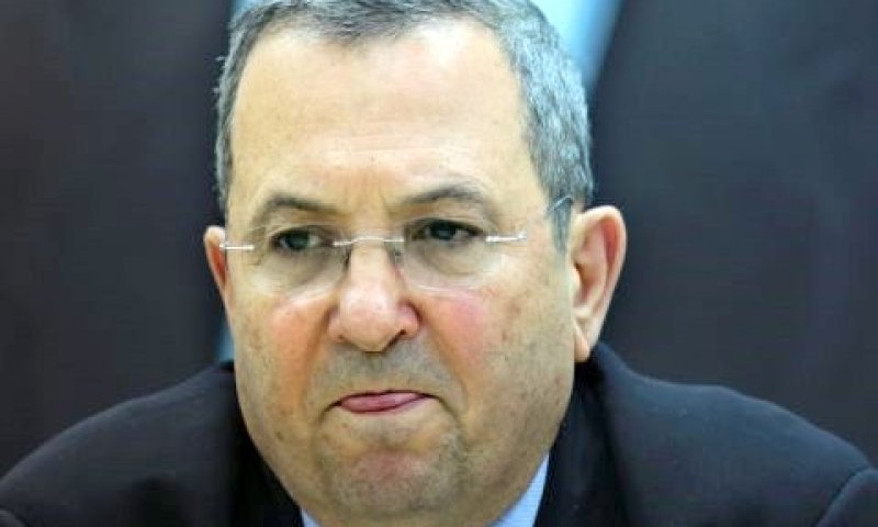 שר הביטחון זועם [צילום: פלאש 90]