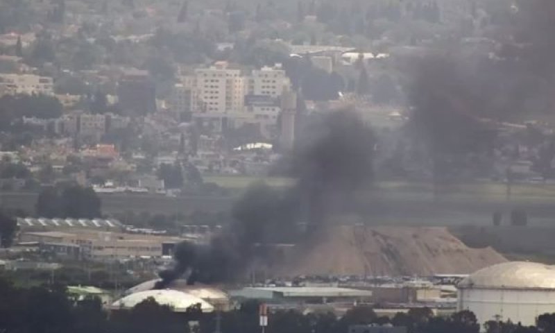 זירת הנפילה בבתי הזיקוק [צילום: שימוש לפי סעיף 27א לחוק זכויות יוצרים]