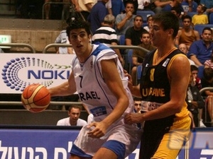 ליאור אליהו. פתח טוב את הרבע השני [צילום: יעל מרגלית]