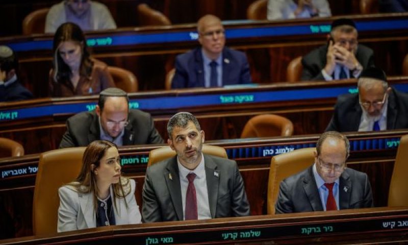 קרעי. "לא אעלה למגרש בידיים כבולות" [צילום: נועם מושקוביץ/דוברות הכנסת]