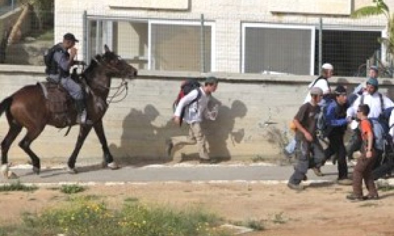 הפגנת הימין בשדרות [צילום: AP]