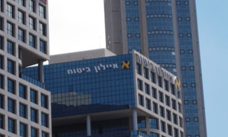 הצעה מהחברה האם [צילום: איתמר לוין]