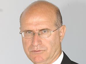 ברוורמן. ילכו לסינגפור
