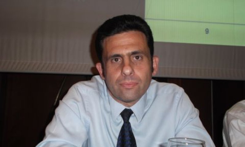 הפרופסור רון שפירא [צילום: איתמר לוין]