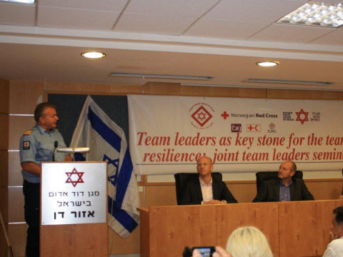 ראש צוות החילוץ הנורבגי [צילום: אסף עובדיה]