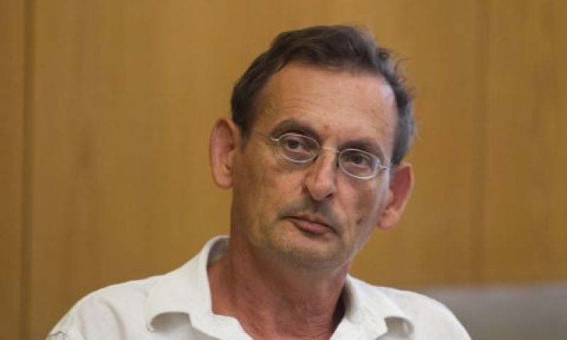 חנין. להפגין נגד השר [צילום: מרים אלסטר]