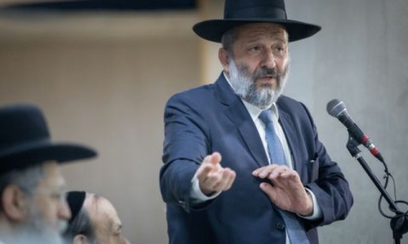 דרעי. חקירה רביעית [צילום: יונתן זינדל/פלאש 90]