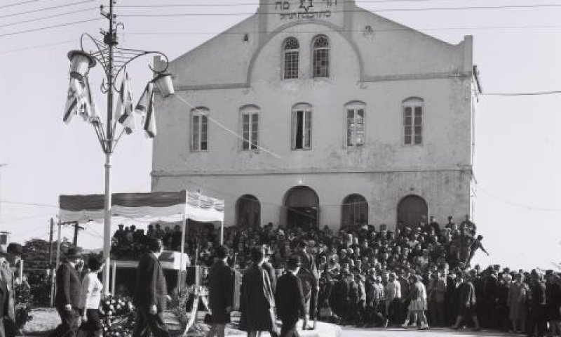 הלווייתו של אבשלום פיינברג הי"ד [צילום: פריץ כהן/לע"מ]