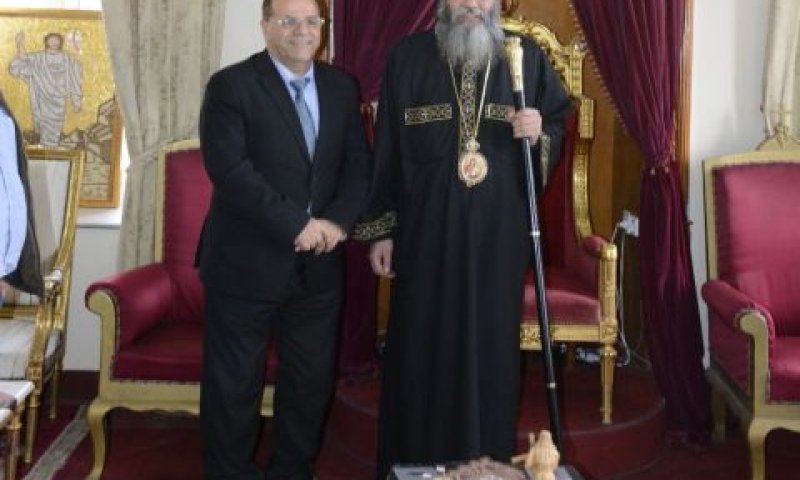 הפטריארך הקופטי ד"ד אנבה אנטוניוס, שר האיוב קרא