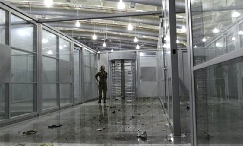 מעבר ארז. הסוף להקלות [צילום: AP]