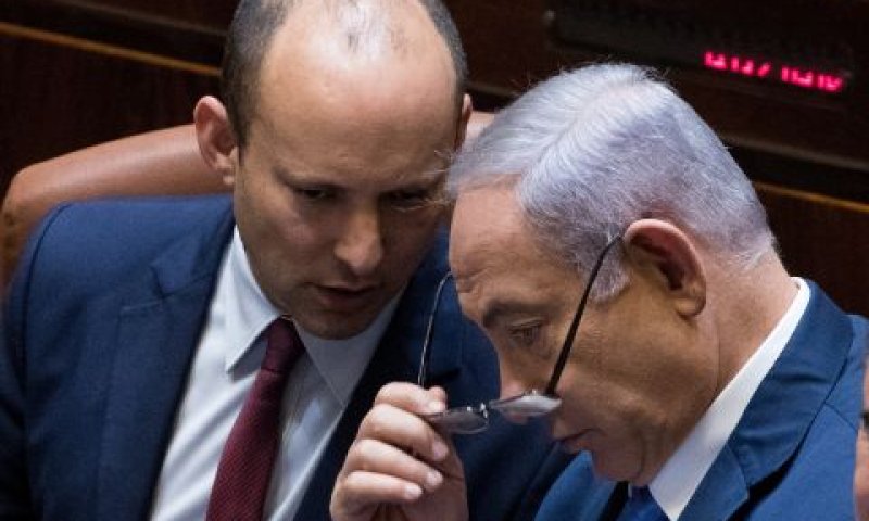 "הרבה מאוד חומרים" [צילום: יונתן זינדל, פלאש 90]