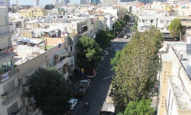 הנכס נמצא ברחוב הרצל בתל אביב [צילום: מיכאל יעקובסון]