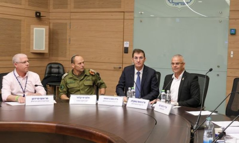 פיקוד העורף במוקד [צילום: דני שם-טוב/דוברות הכנסת]