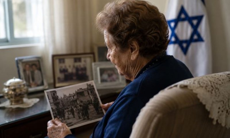 פוגרום בבגדד. רוב נשי מובהק של שורדות [עיבוד AI]