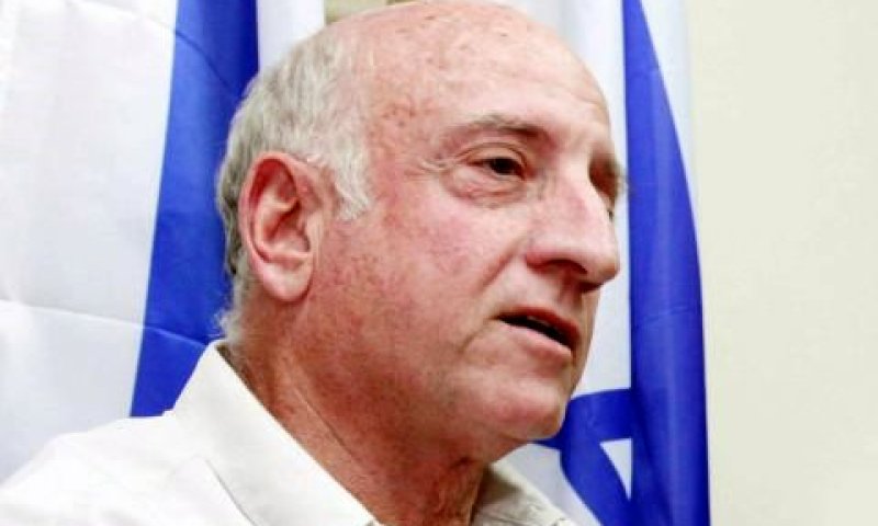 ד"ר אלי אופר, המדען הראשי [צילום: אסף שילה, ישראל סאן]