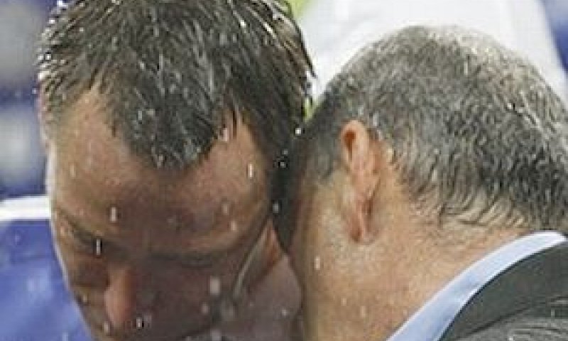 גרנט וטרי בגשם [צילום: gettyimages, ONE]