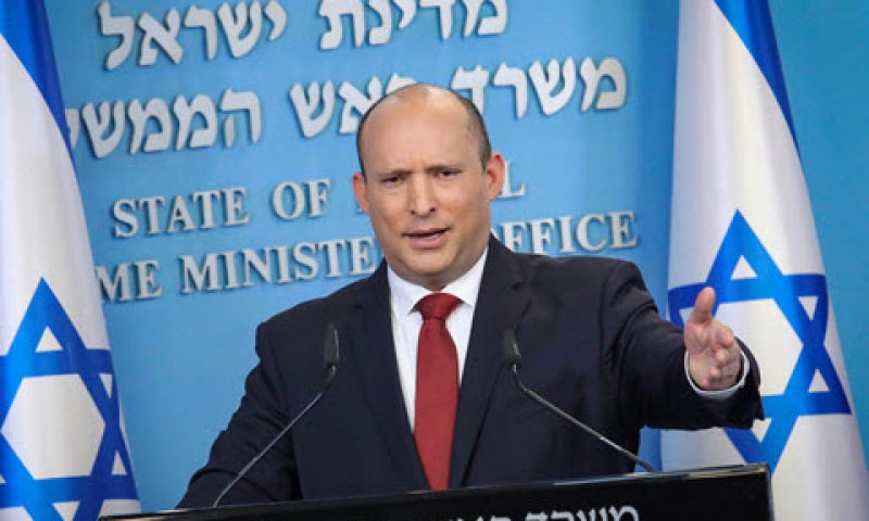 בנט. "החיסונים בטוחים, לכו להתחסן" [צילום: מרק ישראל סלם]