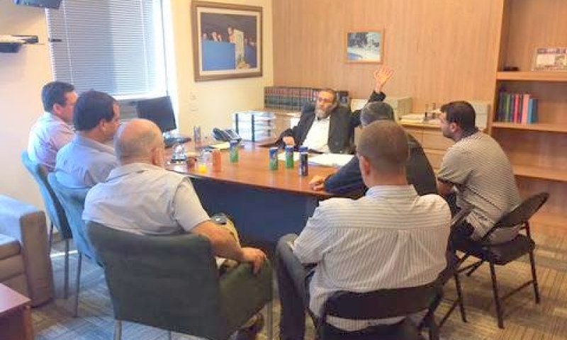 משה גפני עם ראשי הרשויות