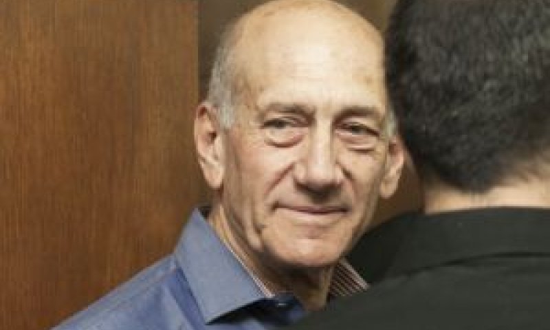 אולמרט. בנפרד מהחשד לשיבוש [צילום: AP]