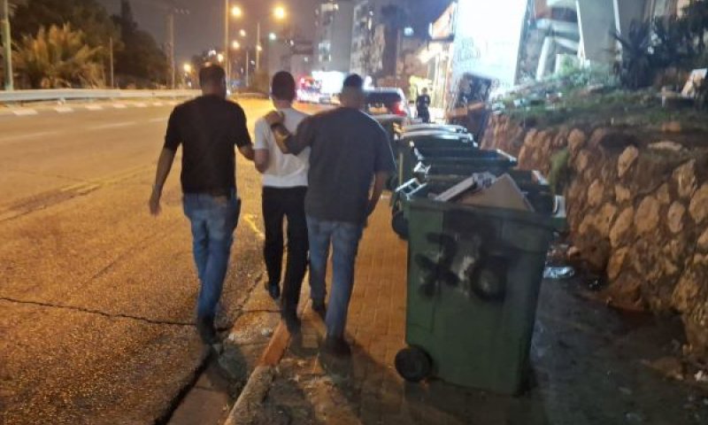 מעצרו של מלאכי ישראל בניאס [צילום: דוברות המשטרה]