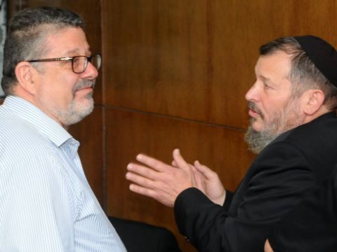 לופוליאנסקי ושטרית. צ'קים [צילום: פלאש 90]