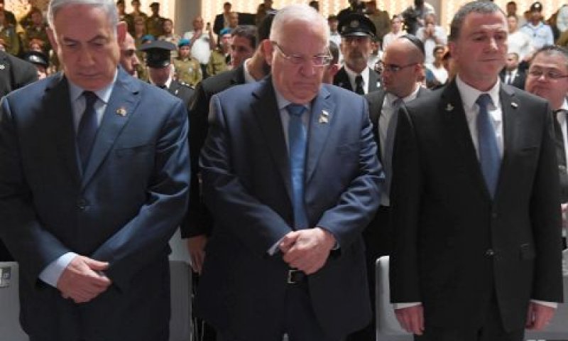 טקס זיכרון בהר הרצל [צילום: מארק ניימן/לע"מ]