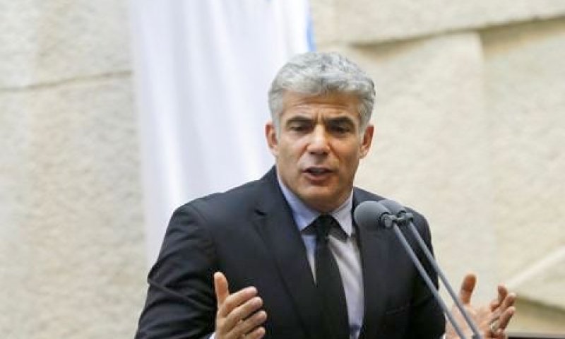 לפיד. מי שלא יעבוד ייפגע [צילום: פלאש 90]