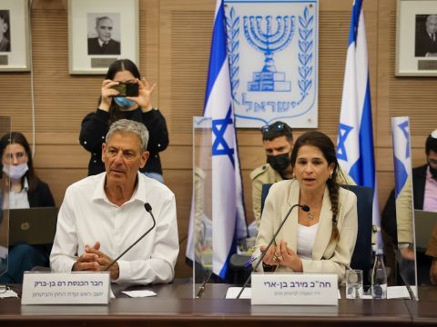 בן ארי ובן ברק [צילום: נועם מושקוביץ/דוברות הכנסת]