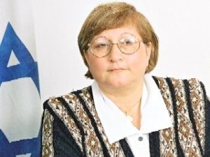 השופטת דותן. אין שינוי בהחלטה [בוצ´צ´ו]