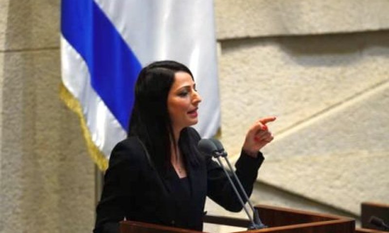 ח"כ כמאל מריח במליאה [צילום: עדינה ולמן, דוברות הכנסת]