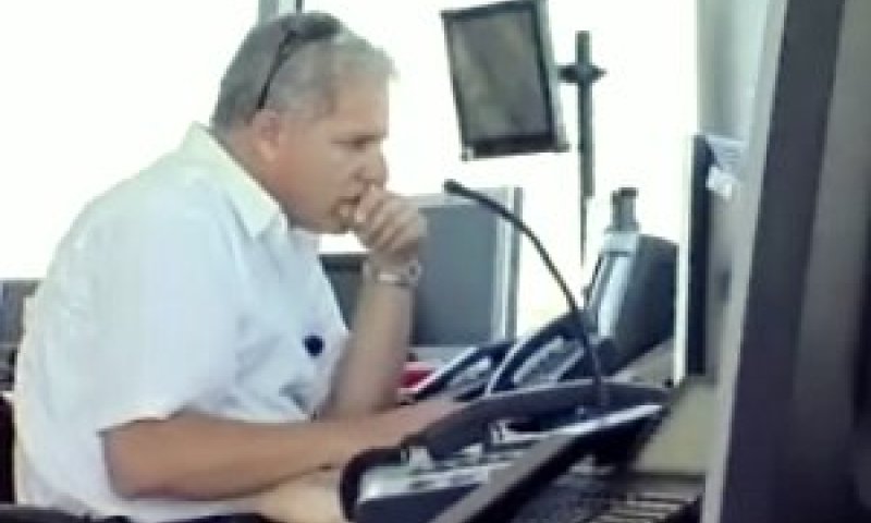 ההפרעות מהרדיו הפיראטי מסכנות חיי מיליוני נוסעים במטוסים אזרחיים