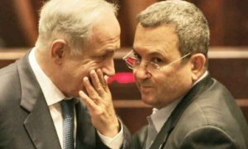"תיאום נחוץ לשמירה על הביטחון". נתניהו וברק [צילום: פלאש 90]