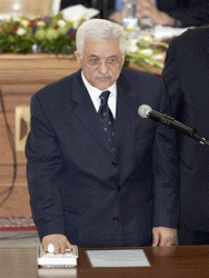 אבו מאזן, מושבע