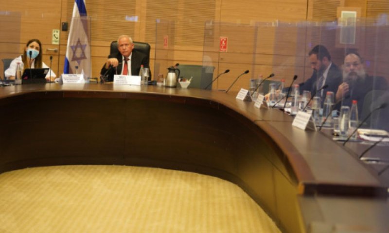 חברי הכנסת חסיד, בוסו ודיכטר [צילום: יהונתן סמייה/דוברות הכנסת]