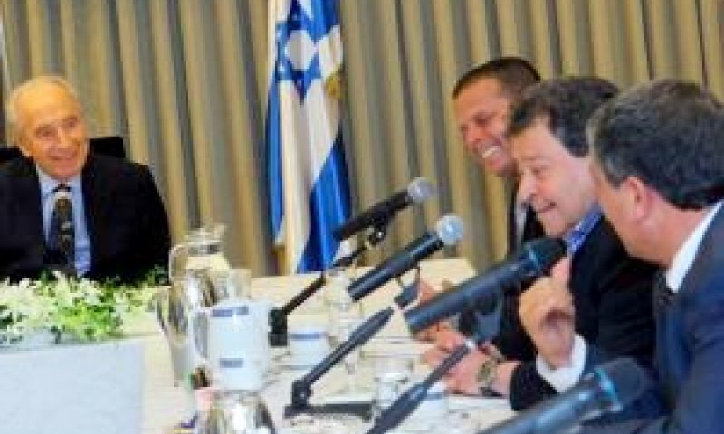 נציגי העבודה נפגשים עם הנשיא [לע"מ]