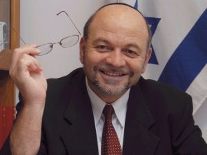 טל. איני רואה סיבה להדיחו