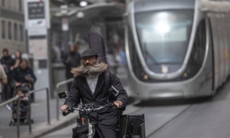 הרכבת הקלה בירושלים במבחן הזמן [צילום: חיים גולדברג/פלאש 90]