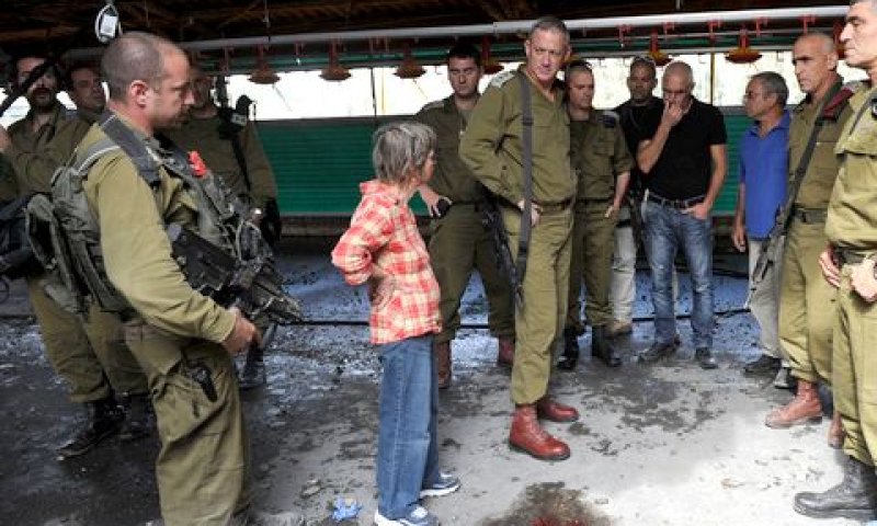 הרמטכ"ל בלול שבו נפצעו הפועלים [צילום: דו"צ]