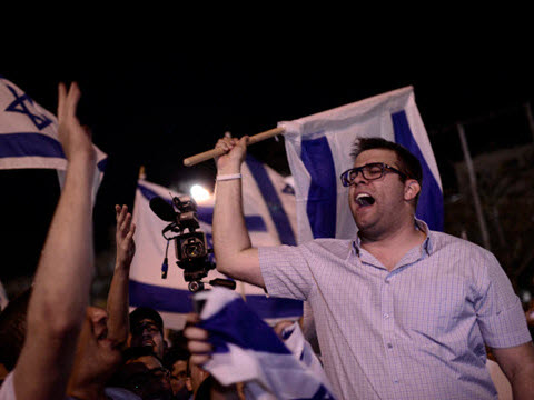 השתתפות אקטיבית [צילום: תומר נויברג, פלאש 90]
