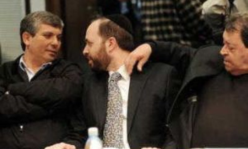 בנימין בן-אליעזר, אריאל אטיאס ושלום שמחון [צילום: עמוס בן-גרשום/לע"מ]