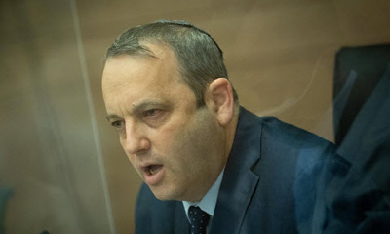 ח"כ קריב. "לחלץ את העגלה מן הבוץ" [צילום: יונתן זינדל/פלאש 90]