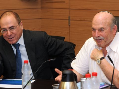 סלומינסקי ושלום. האירופים אינם מאוזנים