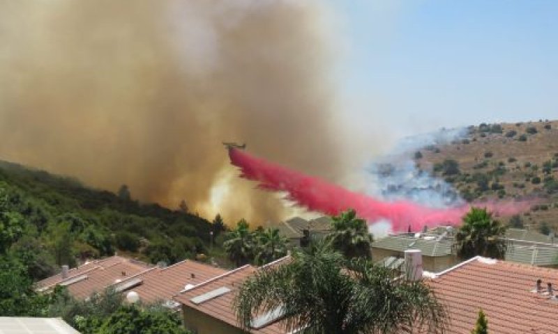 מטוסי כיבוי בשריפה בירושלים [צילום: דוברות כבאות והצלה]
