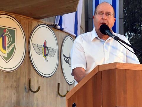 יעלון. לא פוסל חזרה לשולחן המו"מ [צילום: אריאל חרמוני]