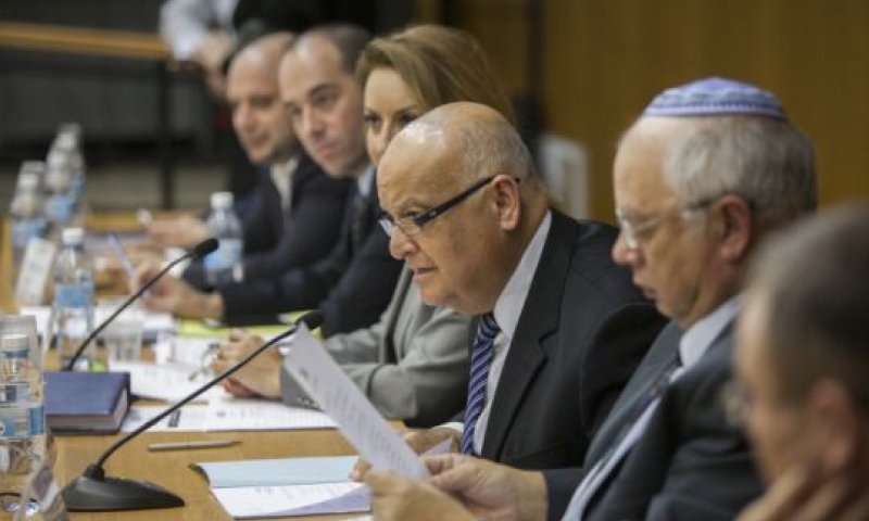 ועדת הבחירות. 4 הסכמים בלבד [צילום: פלאש 90]